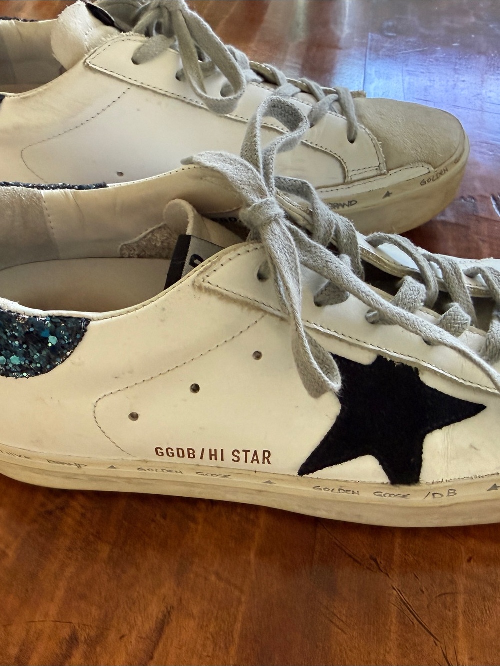 Golden Goose White Leather Sneakers with Black Star and Teal Heel